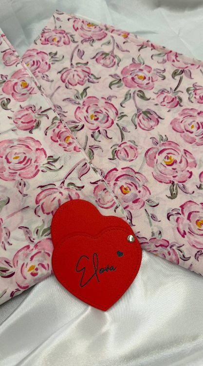 Cotton, Mom & Mini Bloom