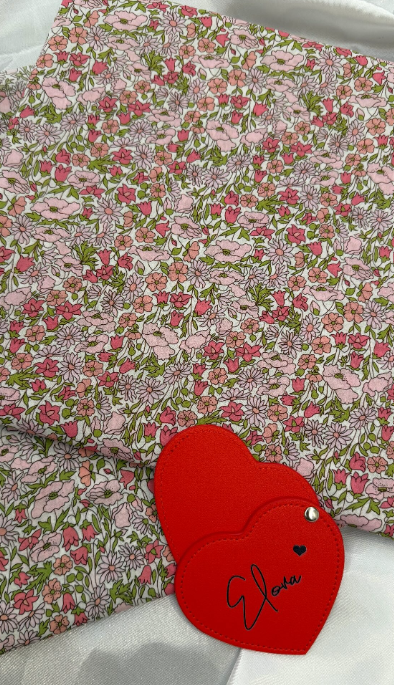 Cotton, Mom & Mini Bloom