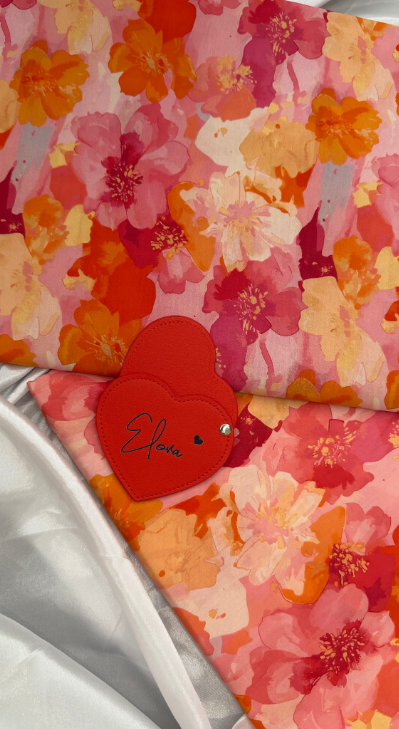 Cotton, Mom & Mini Bloom